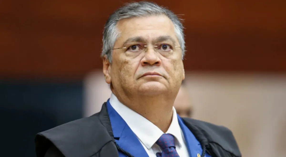 Análise: Dino larga na frente de Mendonça no caso Dark Horse no STF