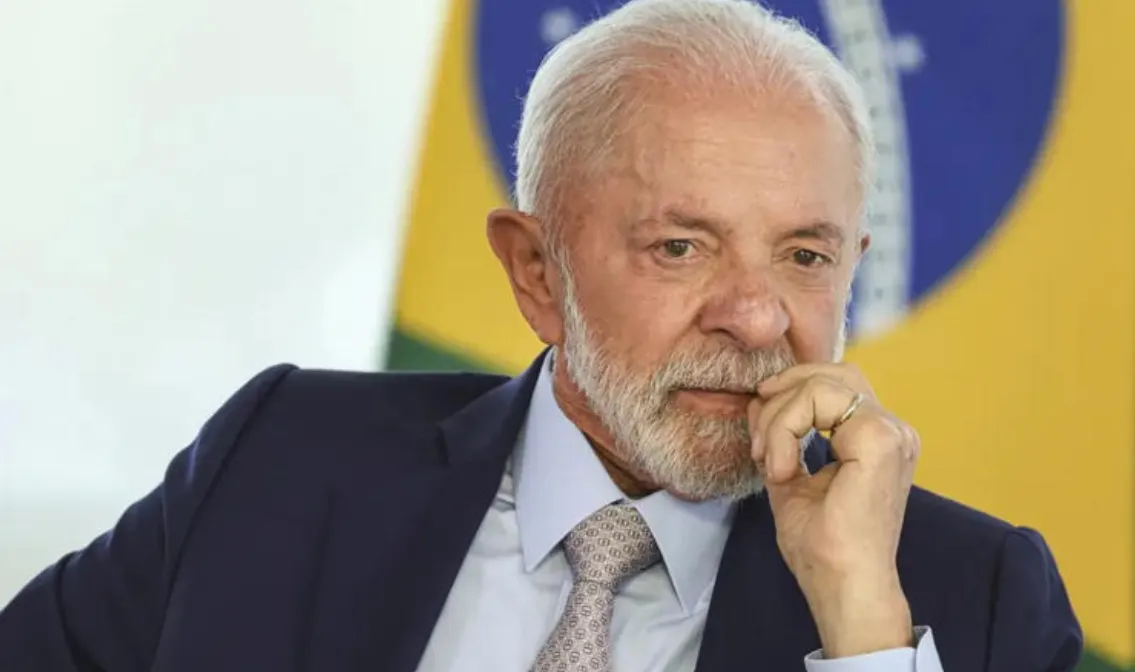 Deputado revela que água chegou em abundância pra Lula inaugurar o canal e depois começou a desaparecer
