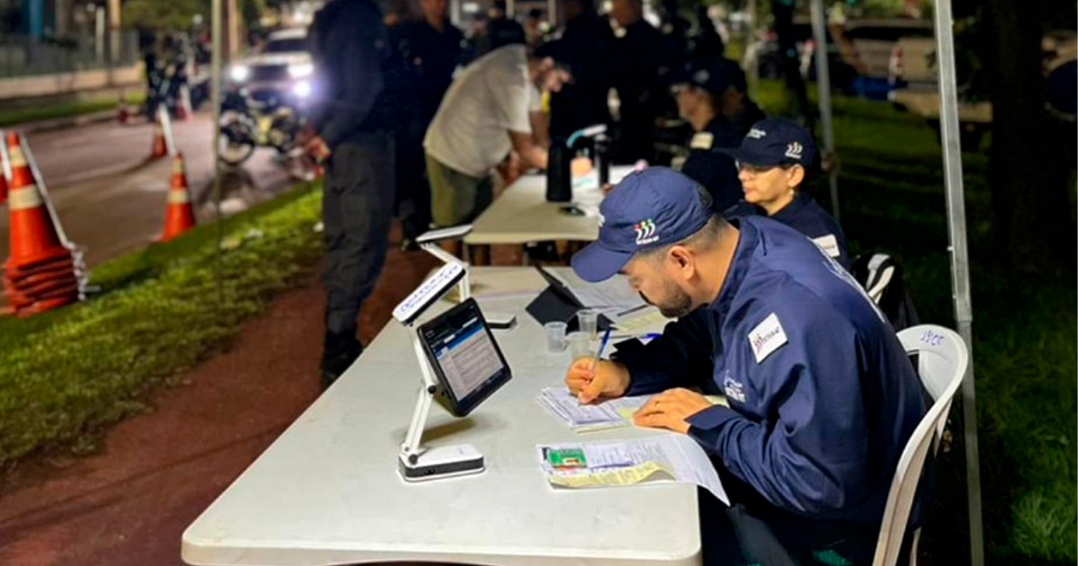 Operação Lei Seca em Sinop prende 16 motoristas por embriaguez e autua 21 por dirigir sem CNH
