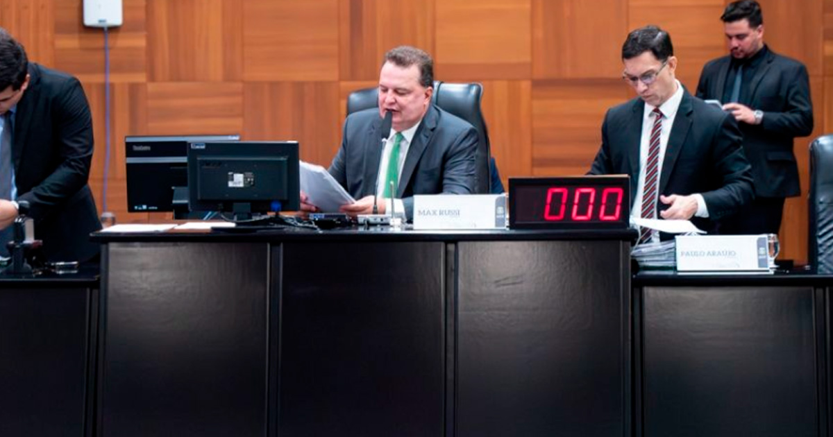Deputados dão aval para Pivetta pegar empréstimo de R$ 1,5 bi